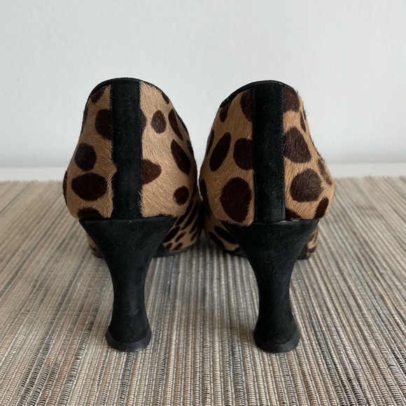 Stuart Weizmann Calf Hair Animal Print Pumps - Picture 7 of 14